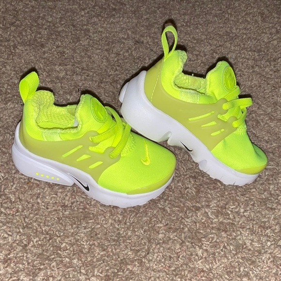 Neon Yellow Nike Shoes - Picture 2 of 5